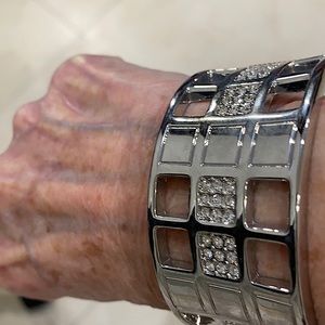 Bracelet to party, jewelers